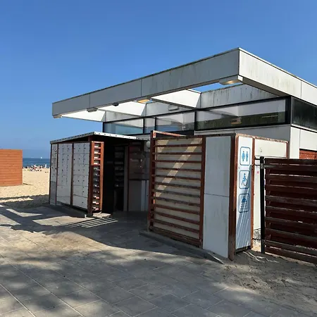 Dmi Premium Gdansk-beach Lägenhet *